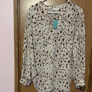 Maurices Cream and Brown Speckled Blouse